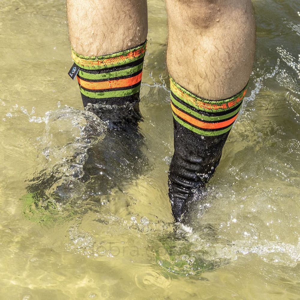 Шкарпетки водонепроникні Dexshell Ultra Dri Sports, р-р S, з помаранчевою смугою DS625W-BOS фото