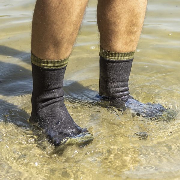 Шкарпетки водонепроникні Dexshell Thermlite, p-p S, з зеленою смужкою DS6260S фото