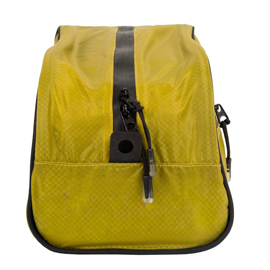 Косметичка Tribe Wash Bag T-IZ-0020-yellow
