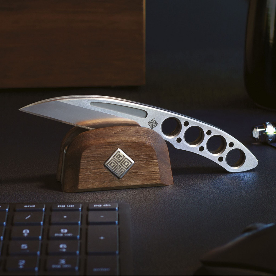 Набір з двох ножів Ocaso "Duo Desk Knife Wharncliffe" із підставкою з деревини горіха