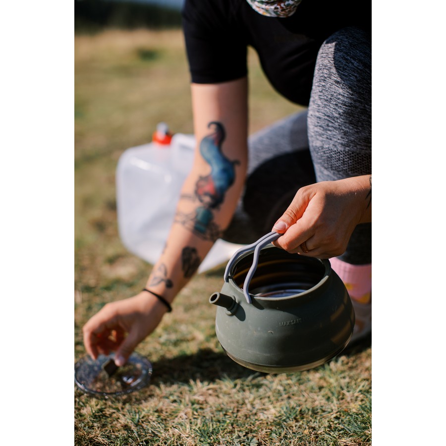 Чайник Tribe Collapsible Kettle 1,5 л силіконовий T-FF-0026, olive