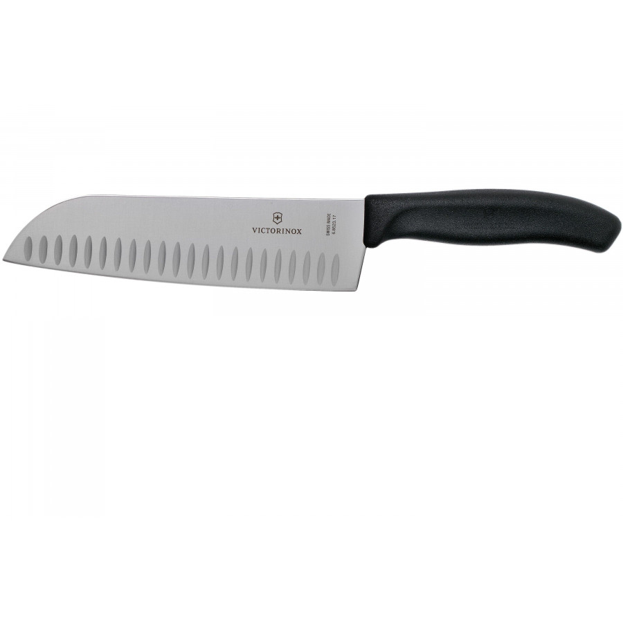 Ніж кухонний Victorinox SwissClassic Santoku Fluted, 17 см, чорний, подар. кор.