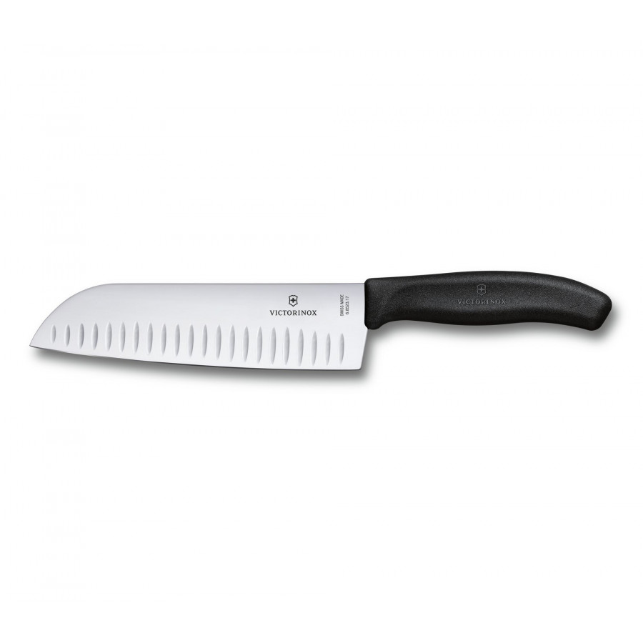 Ніж кухонний Victorinox SwissClassic Santoku Fluted, 17 см, чорний, подар. кор.