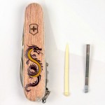 Ніж Victorinox Spartan Zodiac 91мм,12функ ,Дерев'яний дракон