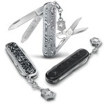 Ніж Victorinox Classic Brilliant Damast 58мм,5функ,дамаск + брелок-лого