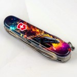 Ніж Victorinox Huntsman Zodiac 91мм,15функ ,Зірковий дракон