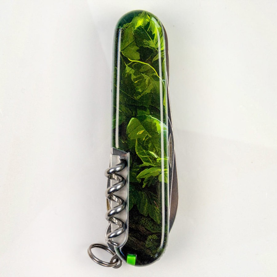 Ніж Victorinox Huntsman Zodiac 91мм,15функ ,Зелений дерев'яний дракон