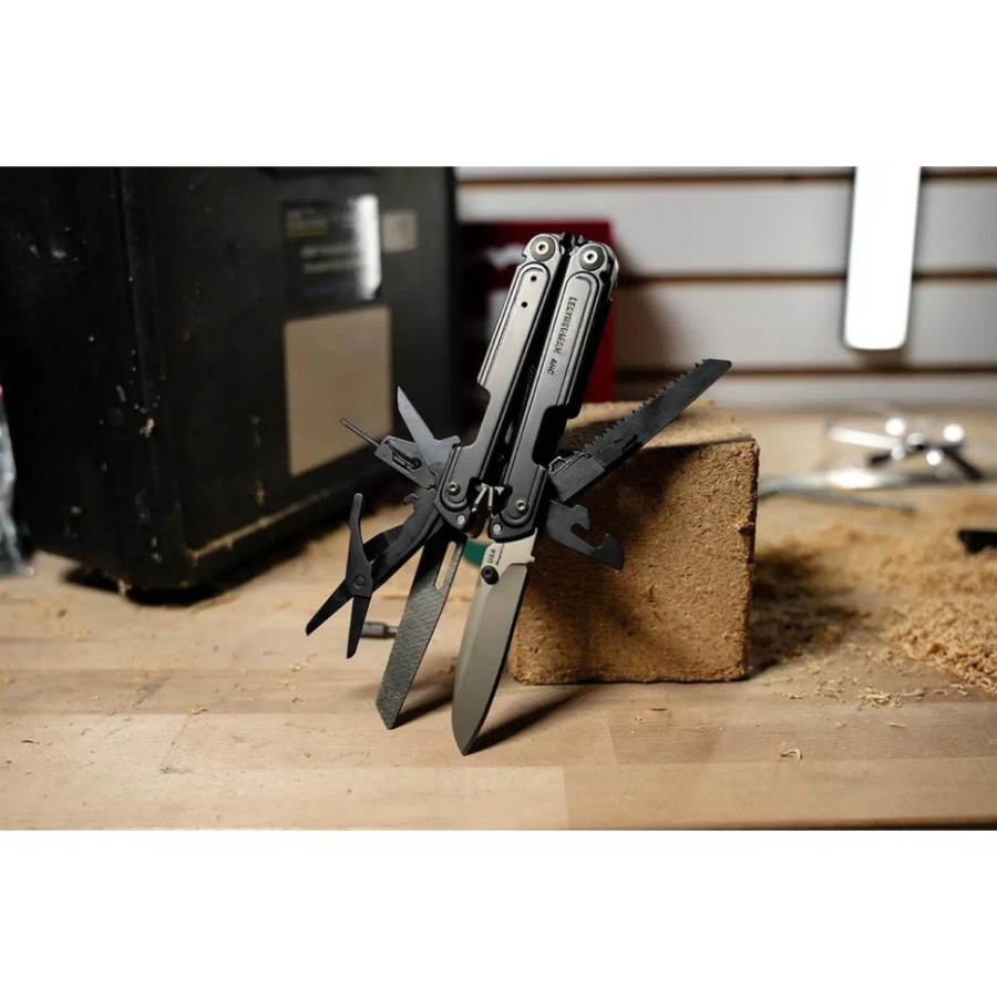 Мультиінструмент Leatherman ARC Obsidian Limited, шкіряний чохол, біти