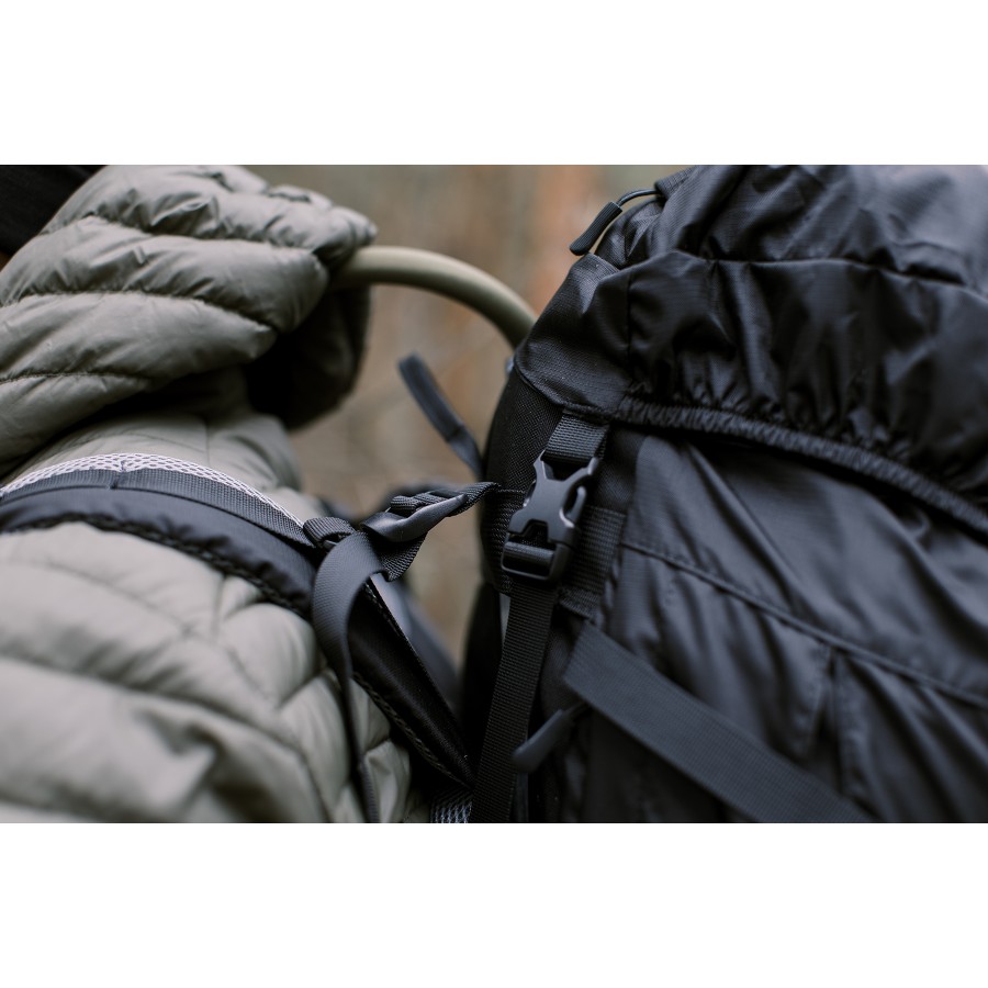 Рюкзак Tramp Expedition 60 л UTRP-056-black