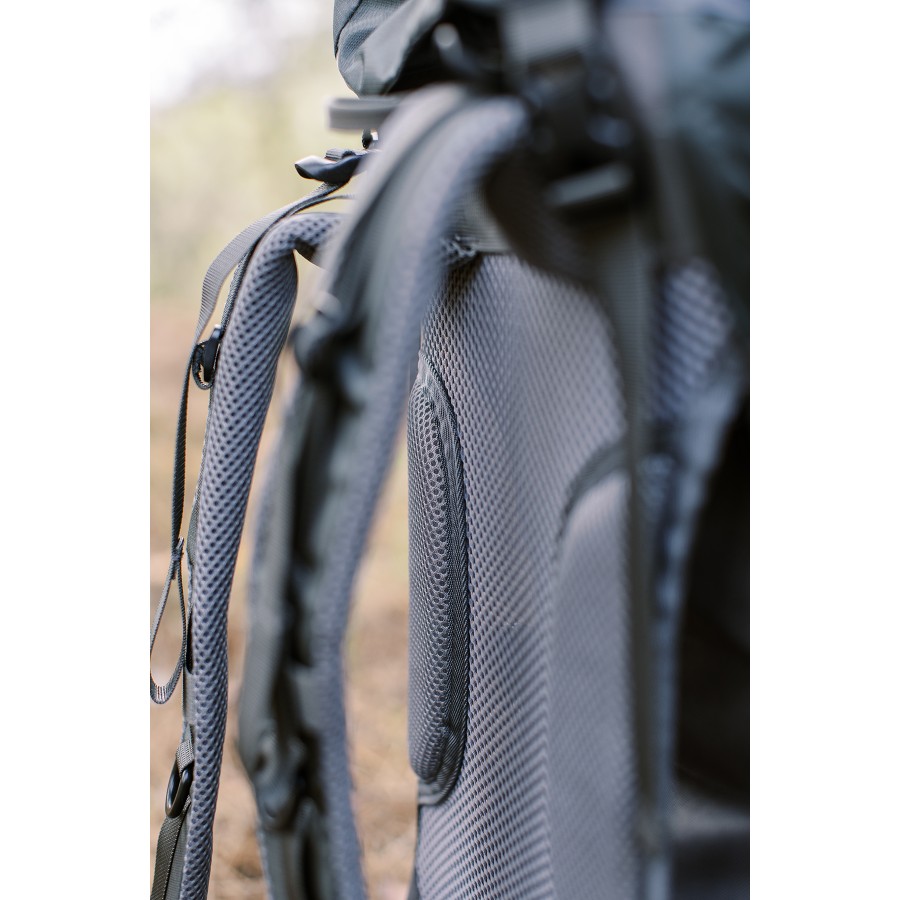 Рюкзак Tramp Trek 40 UTRP-057-grey
